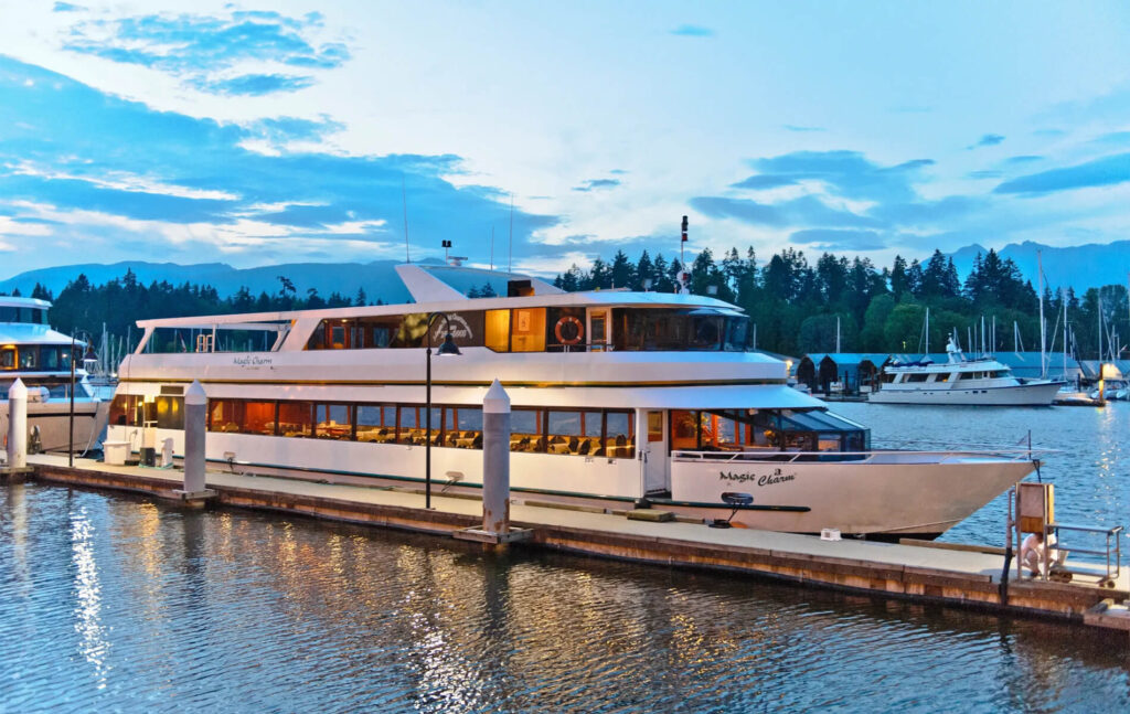 Magic Charm Yacht